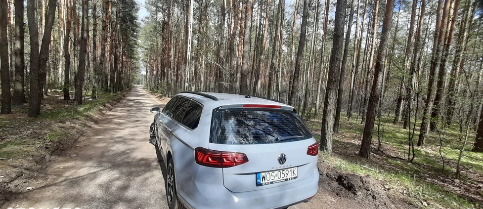 Volkswagen Passat cena 143000 przebieg: 16600, rok produkcji 2023 z Górowo Iławeckie małe 154